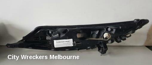 NISSAN JUKE RIGHT INDICATOR/FOG/SIDE, CORNER LAMP, F15, LENS# F001, 06/2010 - 01/2015 - Image 3