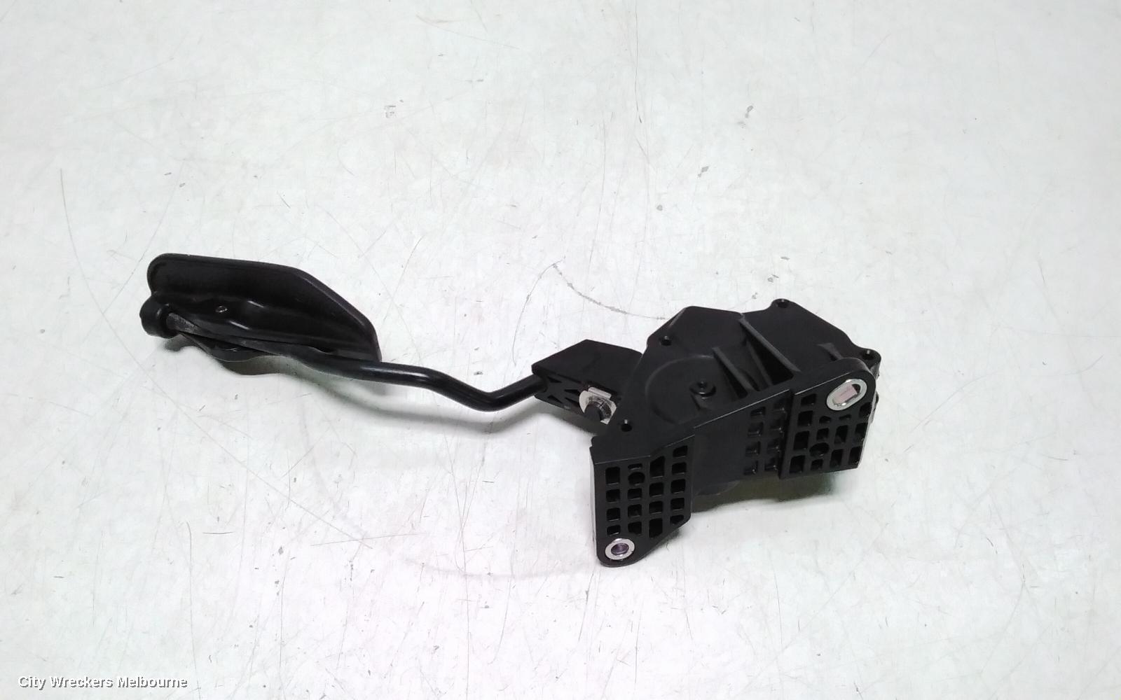 TOYOTA CAMRY AIR RIDE COMPRESSOR, XV50, 05/2015 - 10/2017 - Image 3