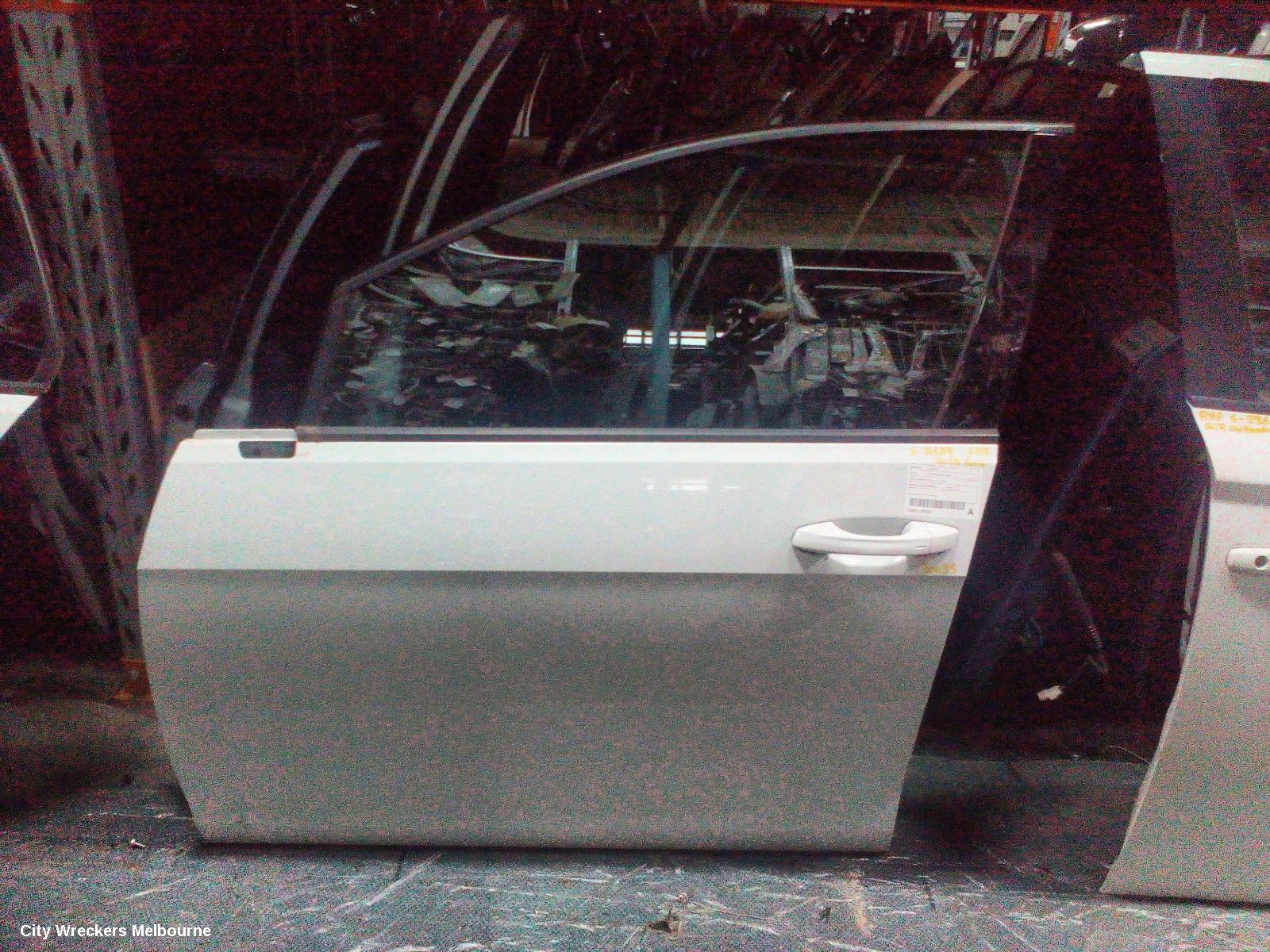 VOLKSWAGEN GOLF LEFT FRONT DOOR, GEN 7, 5DR HATCH, 12/2012 - 08/2020 - Image 2