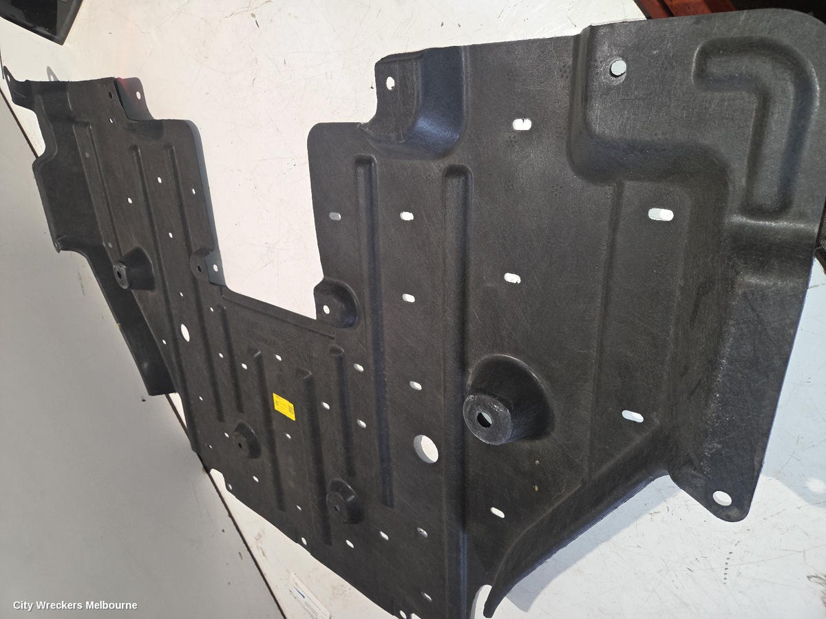 JAECOO J5 LOWER ENGINE SPLASH TRAY, 1ST GEN, 08/2025 ONWARDS - Image 1