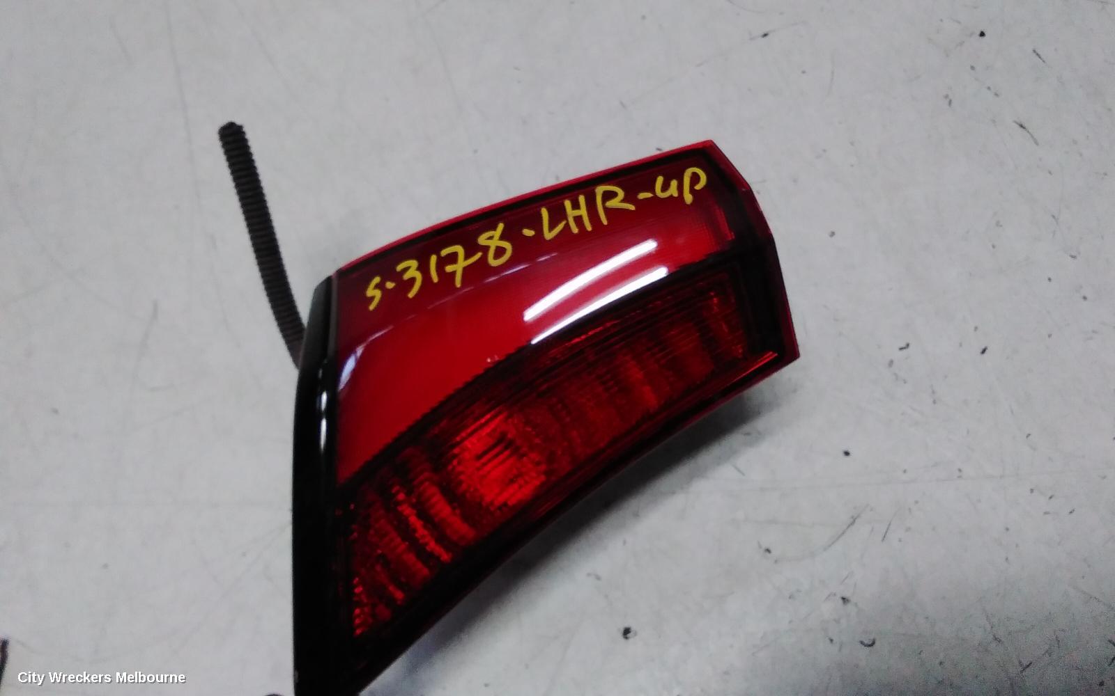TOYOTA PRIUS LEFT TAILLIGHT, ZVW50R, IN BUMPER, 03/2019 - 12/2021 - Image 3