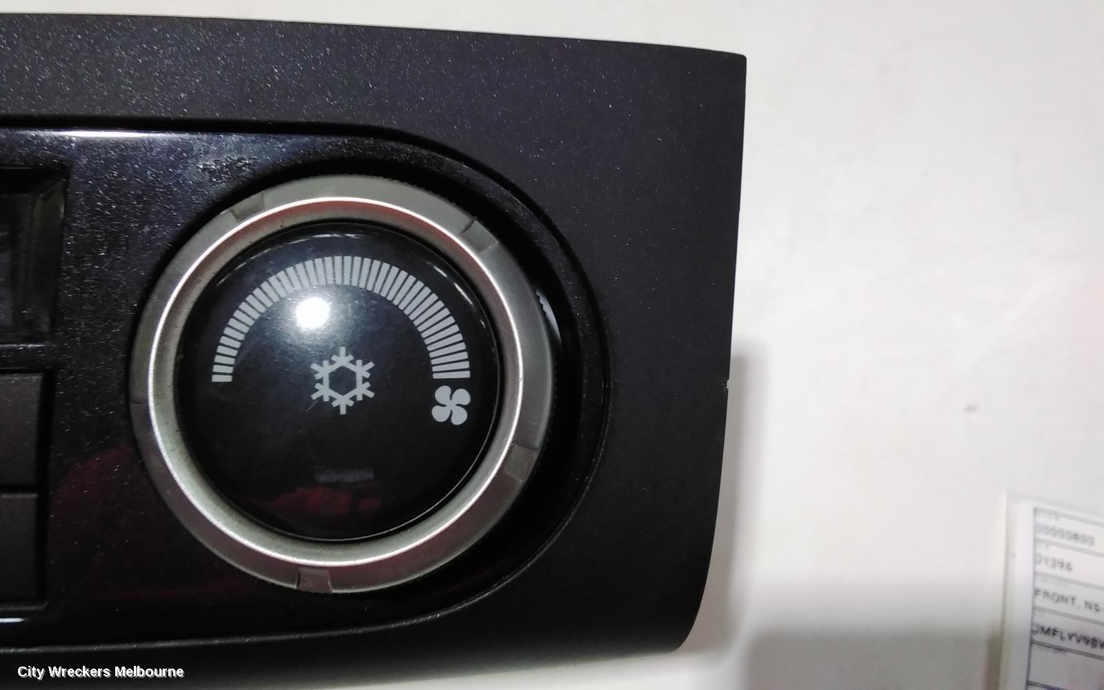 MITSUBISHI PAJERO HEATER/AC CONTROLS, NS-NW, FRONT, DUAL ZONE TYPE, 08/2006 - 08/2014 - Image 2