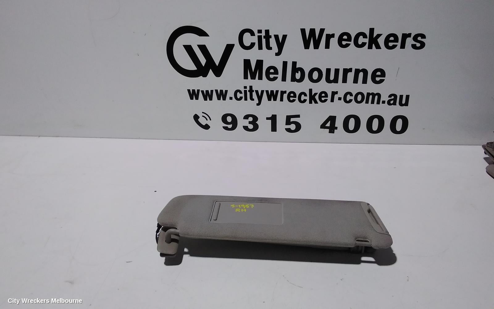 AUDI Q7 SUNVISOR, 4L, RH SIDE, 09/2006 - 08/2015 - Image 1