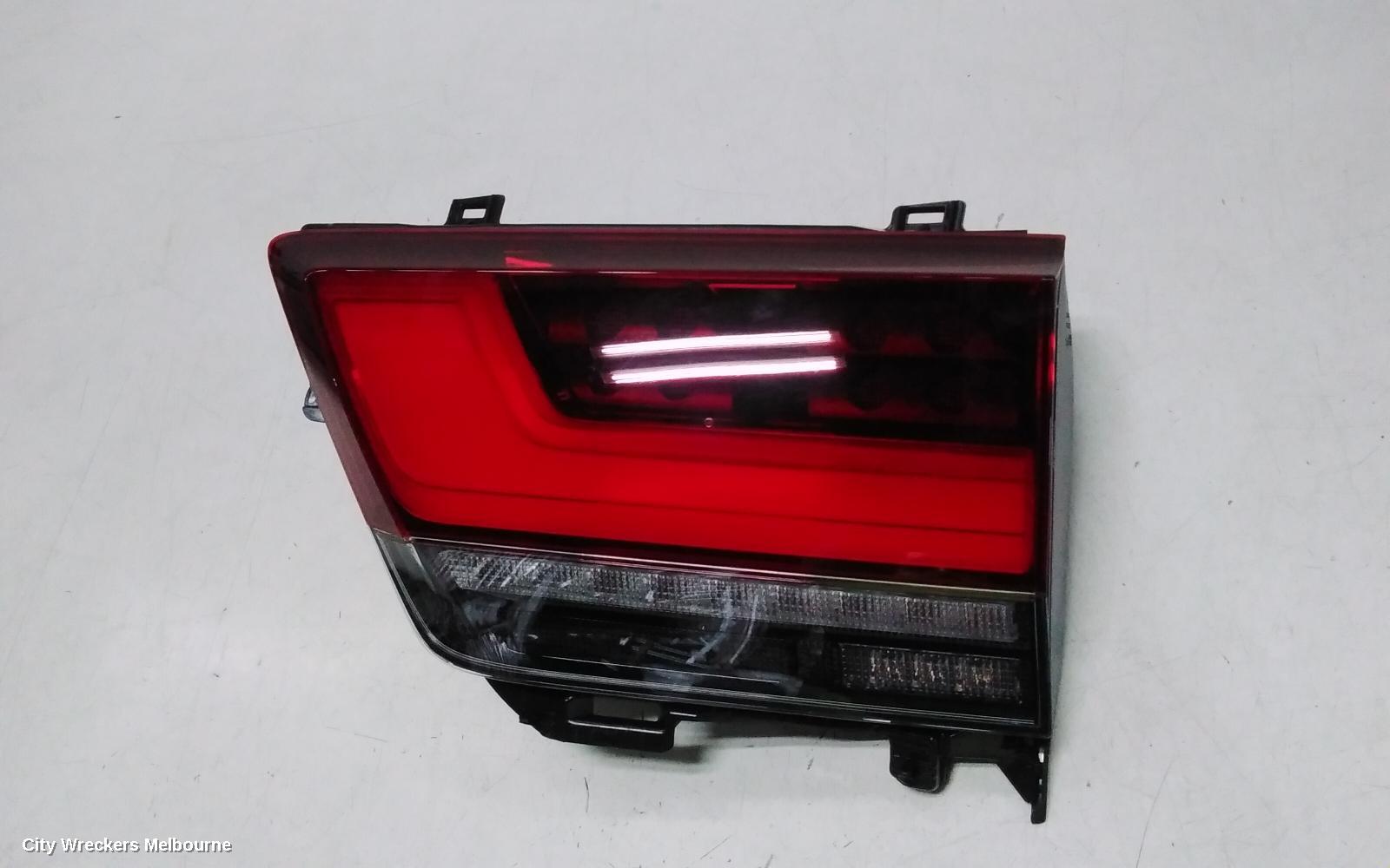TOYOTA LANDCRUISER REAR GARNISH, 300 SERIES, TAILGATE LAMP (RH SIDE), W/ LED, LED TURN SIGNAL, DYNAMIC TURN SIGNAL TYPE, 04/2021 ONWARDS - Image 1