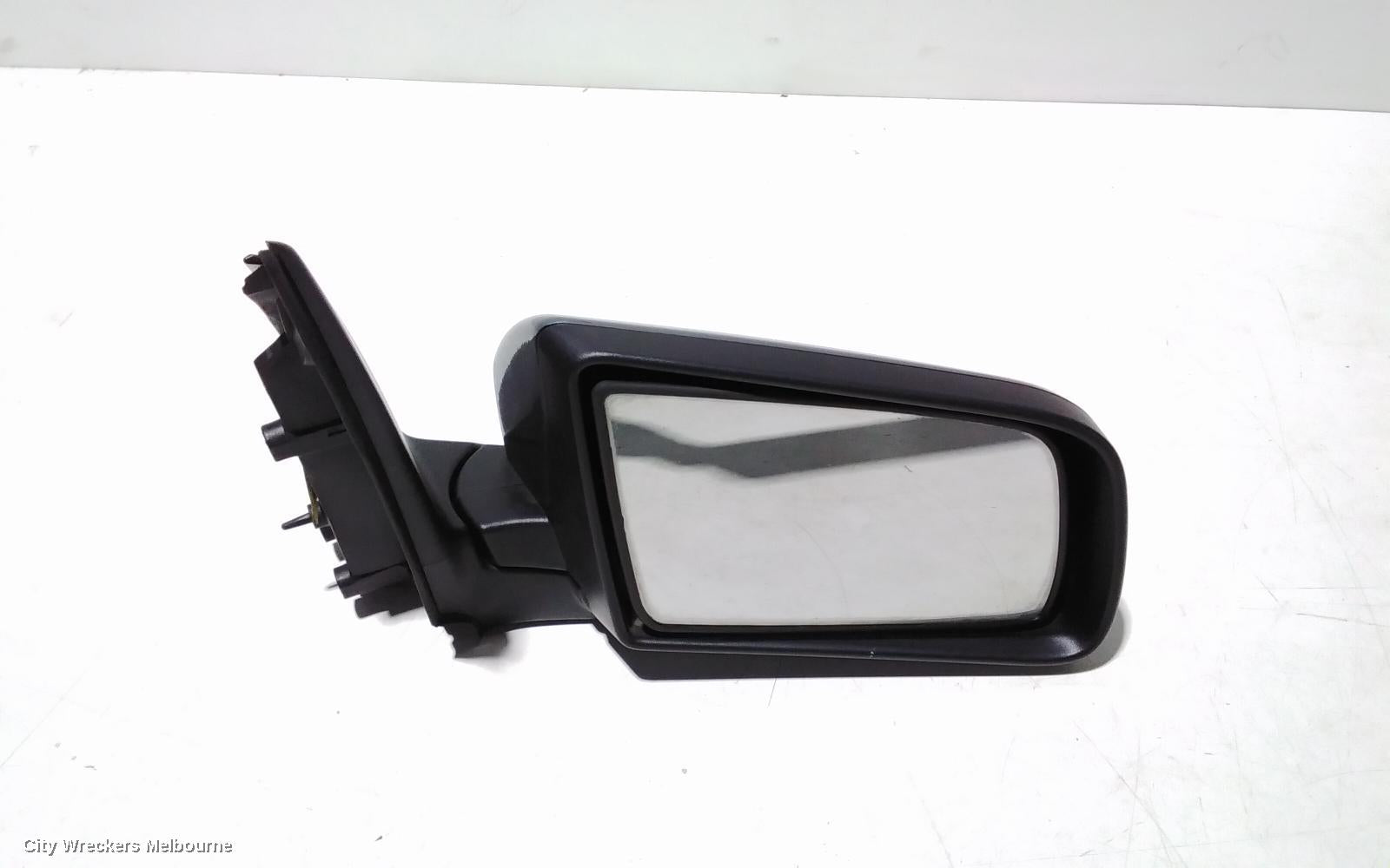 HOLDEN COMMODORE RIGHT DOOR MIRROR, VY1-VZ, STANDARD TYPE, 10/2002 - 09/2007 - Image 1