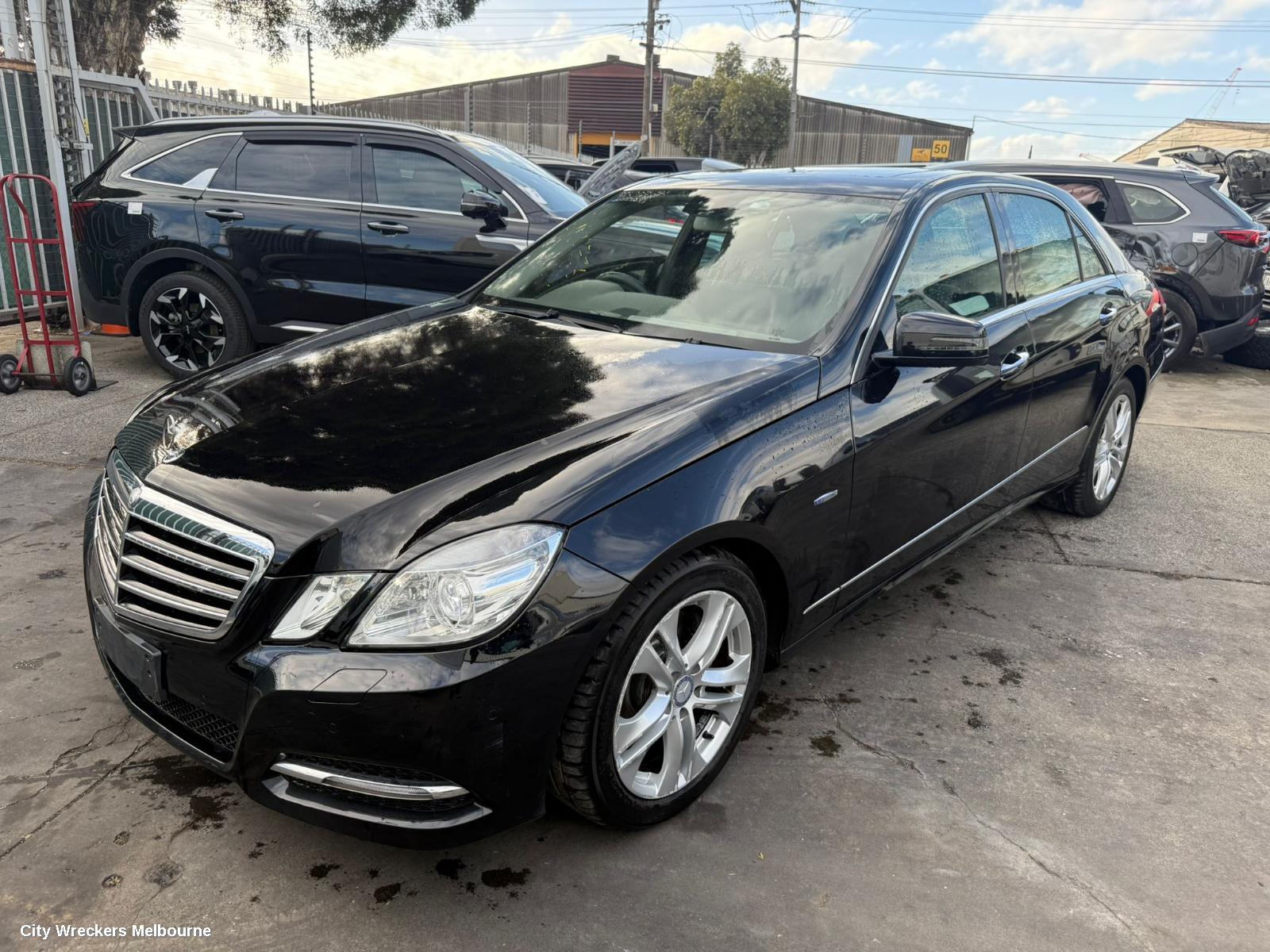 MERCEDES E CLASS DOOR/BOOT/GATE LOCK, LEFT FRONT DOOR LOCK, W212/S212, SEDAN/WAGON, NON KEYLESS START TYPE, 07/2009 - 05/2016 - Image 2