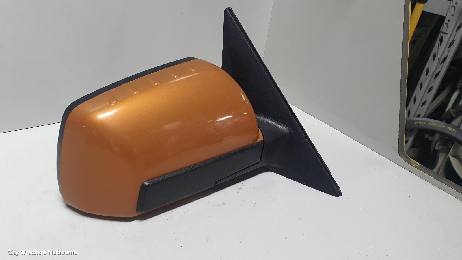KIA SOUL RIGHT DOOR MIRROR - Image 2