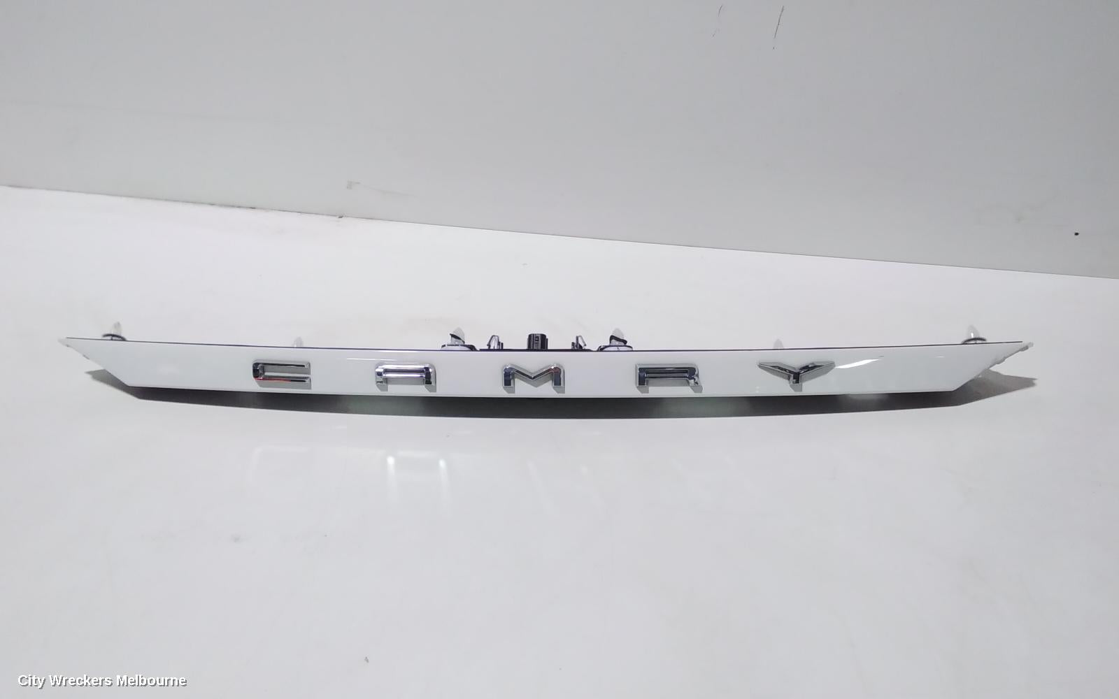 TOYOTA CAMRY REAR GARNISH, BOOTLID GARNISH, XV70, 09/2017 ONWARDS - Image 1
