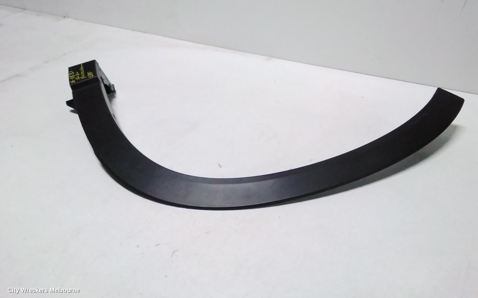 SUBARU FORESTER WHEEL ARCH FLARE, LH REAR ON QTR PANEL, SK, 08/2018 ONWARDS - Image 2