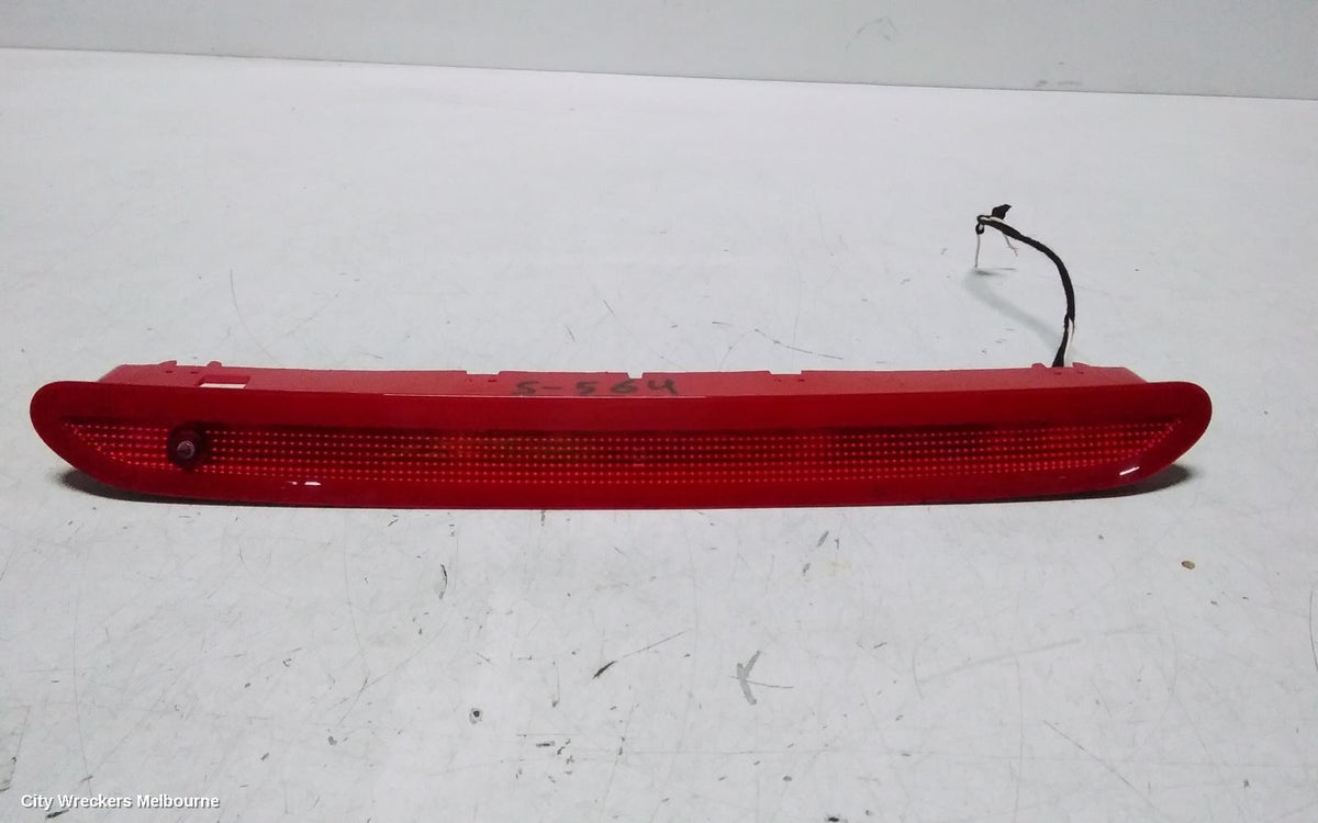 VOLKSWAGEN GOLF HIGH LEVEL STOPLIGHT, GEN 7, 11/2012 - 08/2020 - Image 3