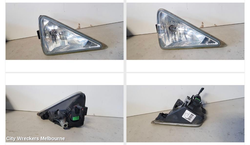 HONDA CIVIC LEFT INDICATOR/FOG/SIDE, BUMPER FOGLAMP, 8TH GEN, SEDAN, 01/2009 - 12/2011 - Image 1