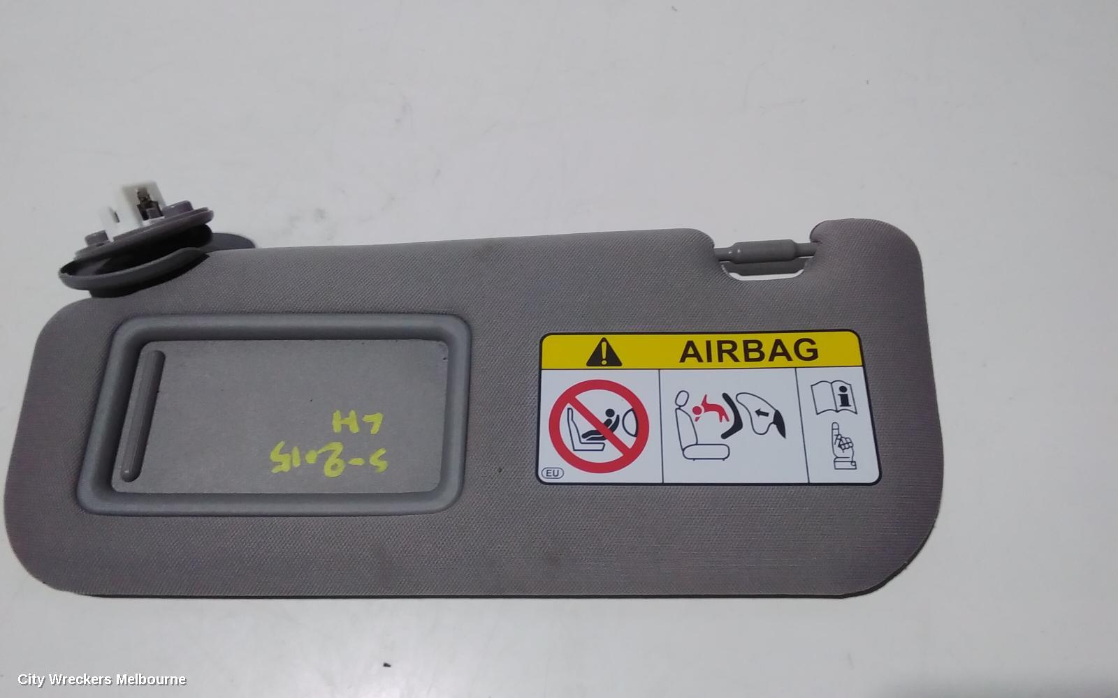 TOYOTA CAMRY SUNVISOR, XV70, LH SIDE, 09/2017 ONWARDS - Image 2