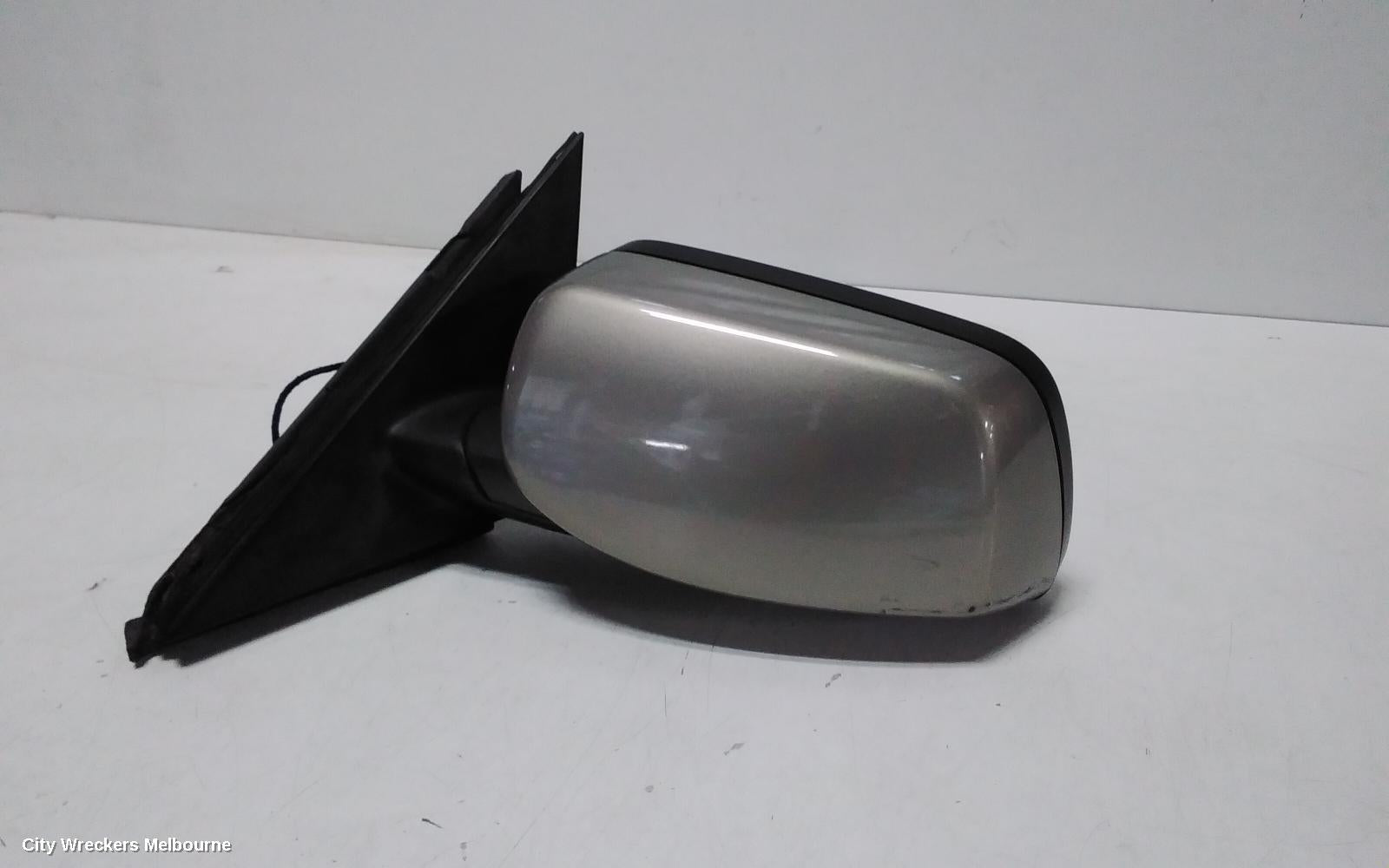 BMW 5 SERIES LEFT DOOR MIRROR, E60, NON AUTO DIP, W/ LIGHT PACK, NON MEMORY TYPE, 03/2007 - 04/2010 - Image 2