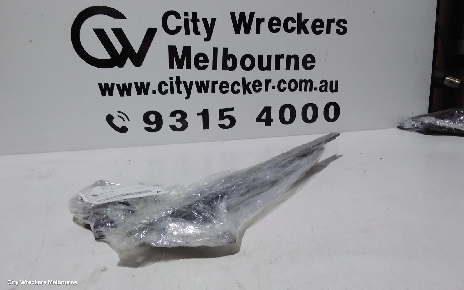 MITSUBISHI PAJERO LEFT FRONT WINDOW REG/MOTOR, QE, PAJERO SPORT, 10/2015 ONWARDS - Image 1