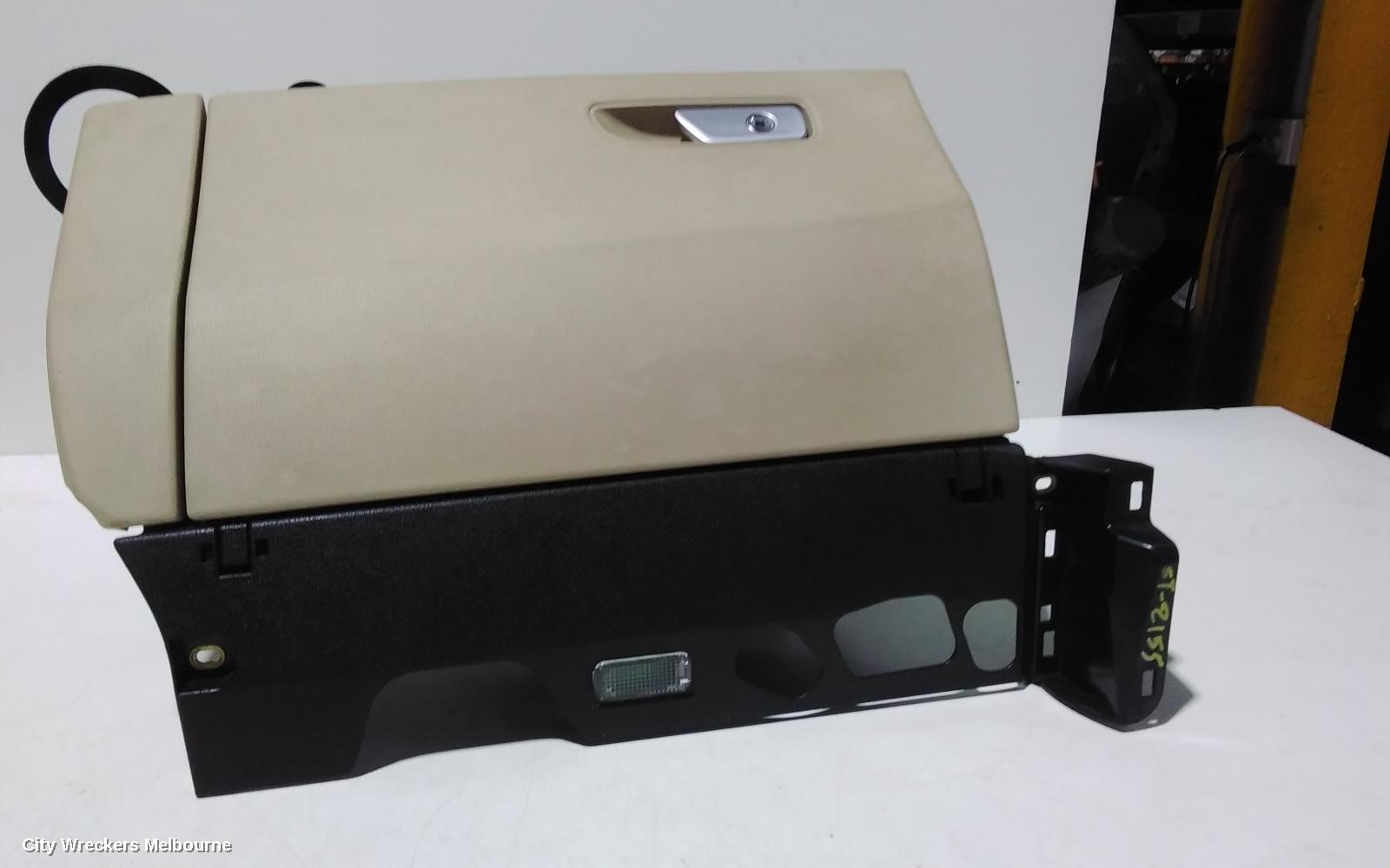 AUDI Q7 GLOVE BOX, 4M, 07/2015 ONWARDS - Image 1