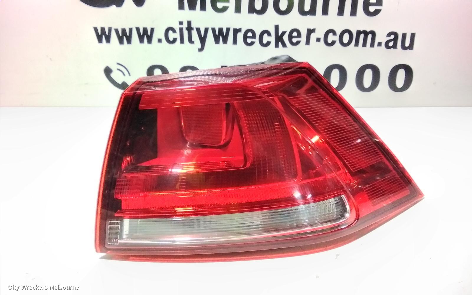 VOLKSWAGEN GOLF RIGHT TAILLIGHT, GEN 7, HATCH, STANDARD, NON LED TYPE, 03/2013 - 03/2017 - Image 3