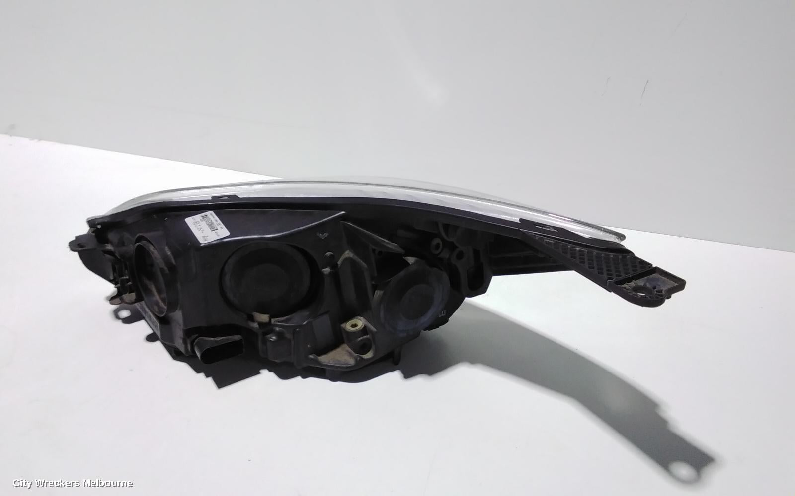 FORD FOCUS RIGHT HEADLAMP, LW, AMBIENTE/TREND, HALOGEN TYPE, CHROME INSERT, 08/2012 - 08/2015 - Image 3