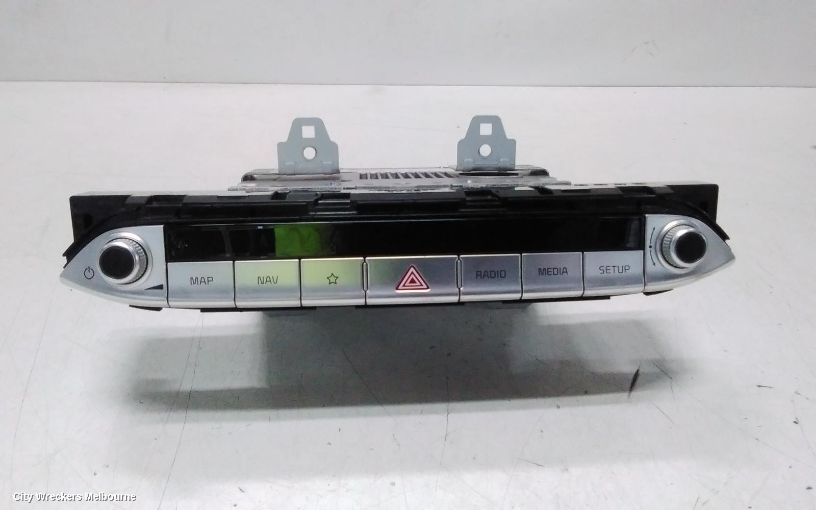 KIA STINGER RADIO/CD/DVD/SAT/TV, DASH RADIO CONTROL PANEL/HEAD UNIT, CK, 06/2017 - 04/2023 - Image 2