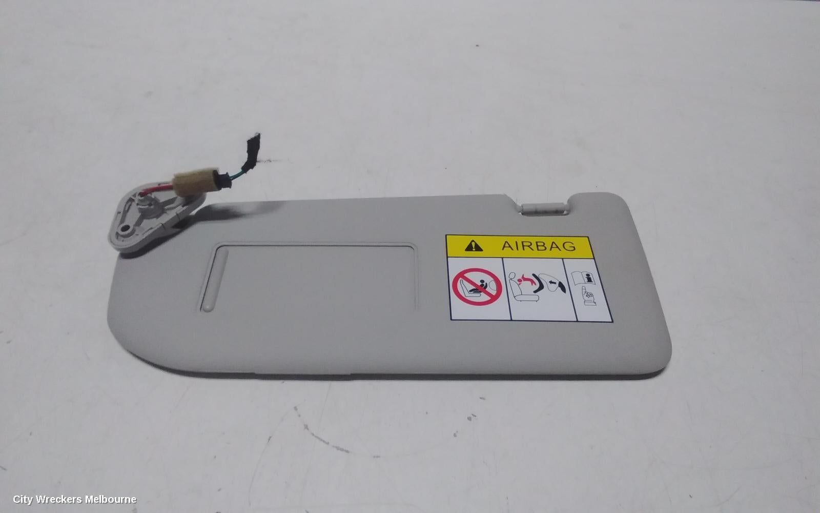 MG HS SUNVISOR, SAS23, LH SIDE, 08/2019 - 12/2024 - Image 1