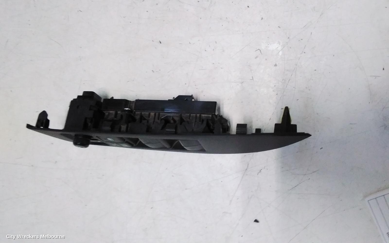 TOYOTA COROLLA CROSS PWR DR WIND SWITCH, XG10, RH FRONT (MASTER SWITCH), 01/2022 ONWARDS - Image 3