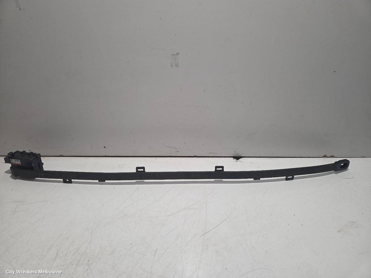 KIA STINGER, CK, 06/2017 - 04/2023, 66970-J5500 - PEDESTRIAN PROTECTION SENSOR: 148592 - Image 1