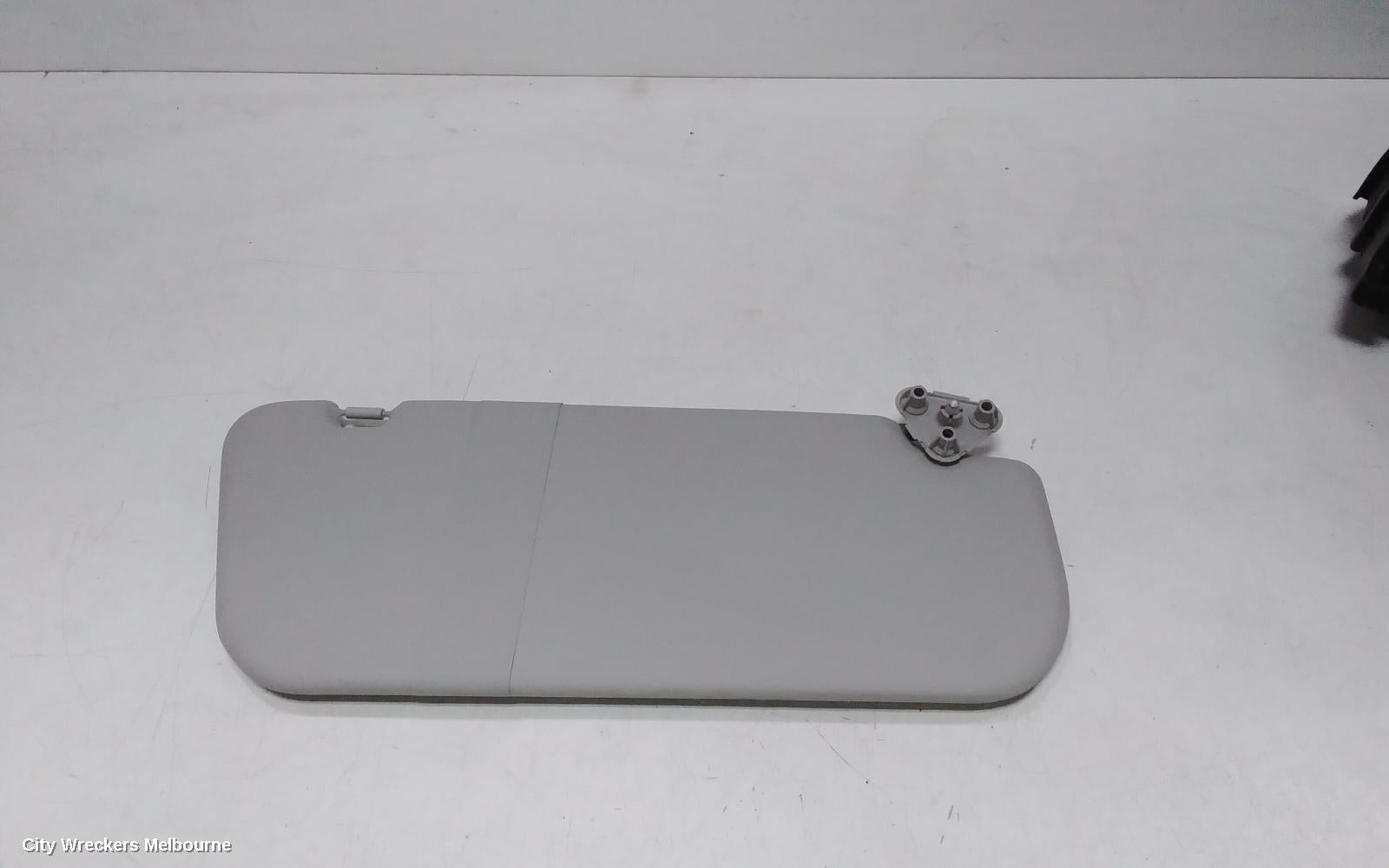 LDV DELIVER 9 SUNVISOR, RH SIDE, 07/2020 ONWARDS - Image 1