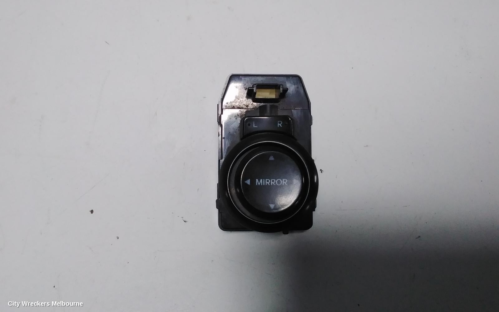 HYUNDAI ILOAD/IMAX, TQ, 11/2007 - 03/2021, MIRROR SWITCH ONLY: 76793 - Image 1