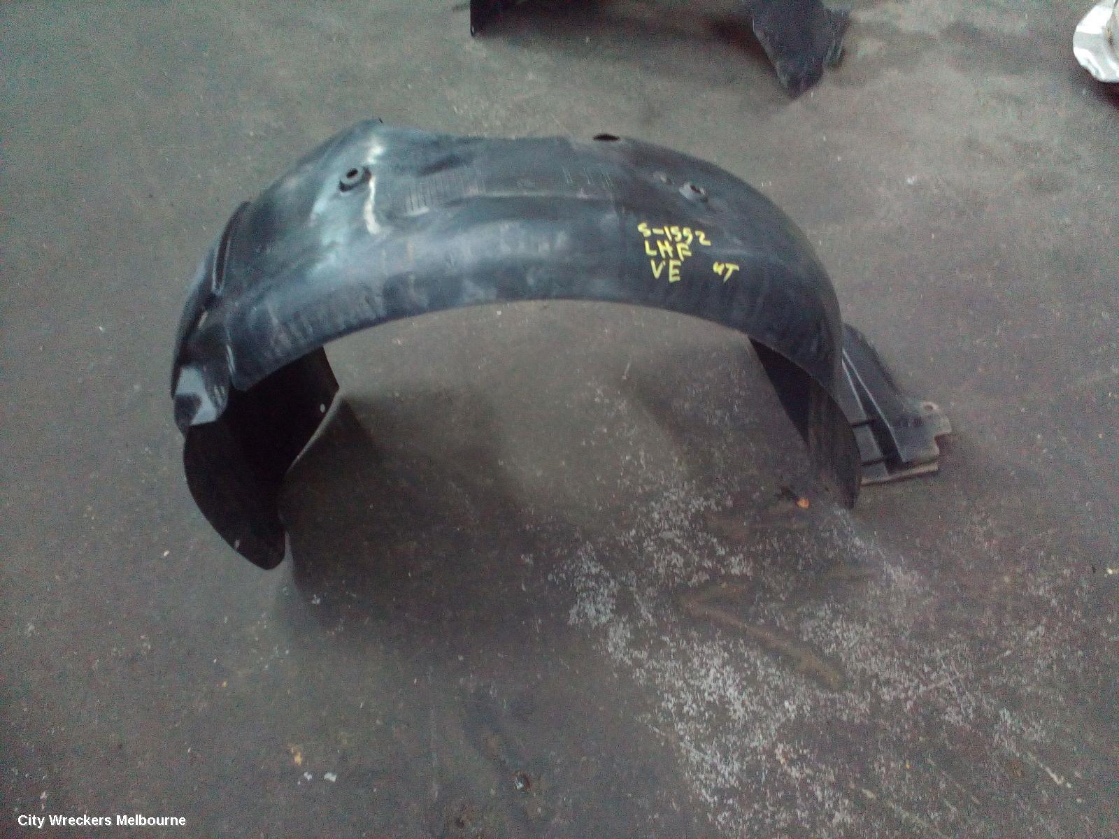 HOLDEN COMMODORE LEFT GUARD LINER, VE, FRONT, 08/2006 - 04/2013 - Image 2