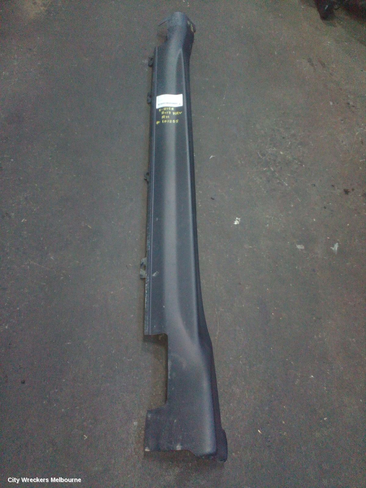 HONDA HRV SIDE STEP/SKIRT, RU5, STEP (RH SIDE), 12/2014 - 10/2021 - Image 1