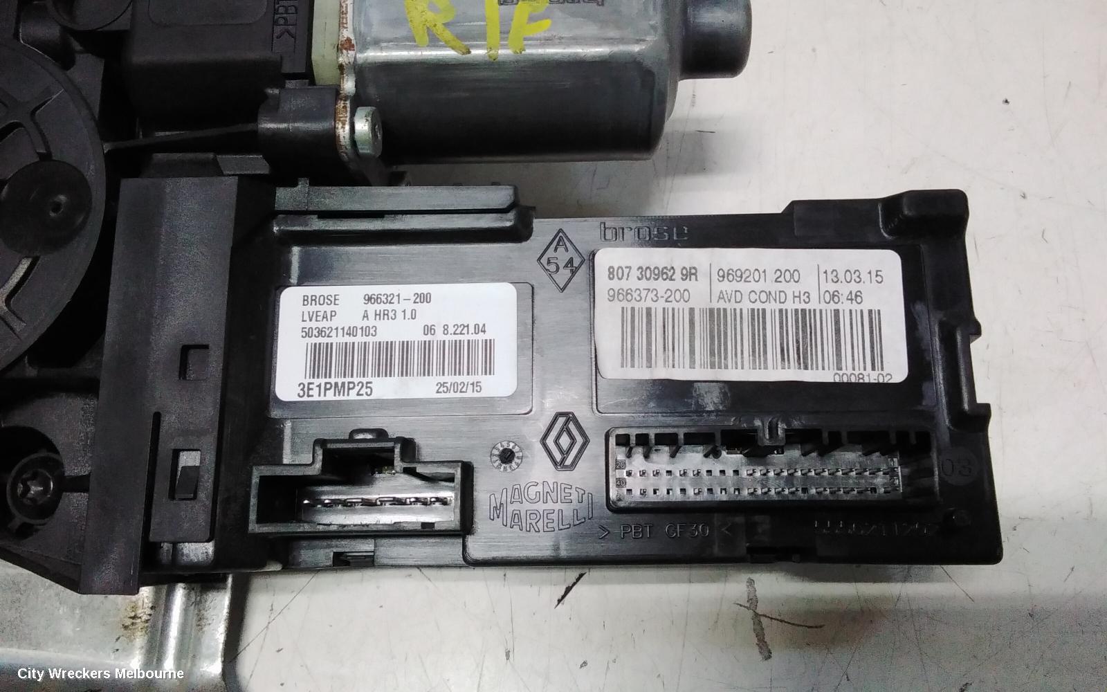 RENAULT MEGANE RIGHT FRONT WINDOW REG/MOTOR, GEN 4, 06/2016 - 02/2020 - Image 3