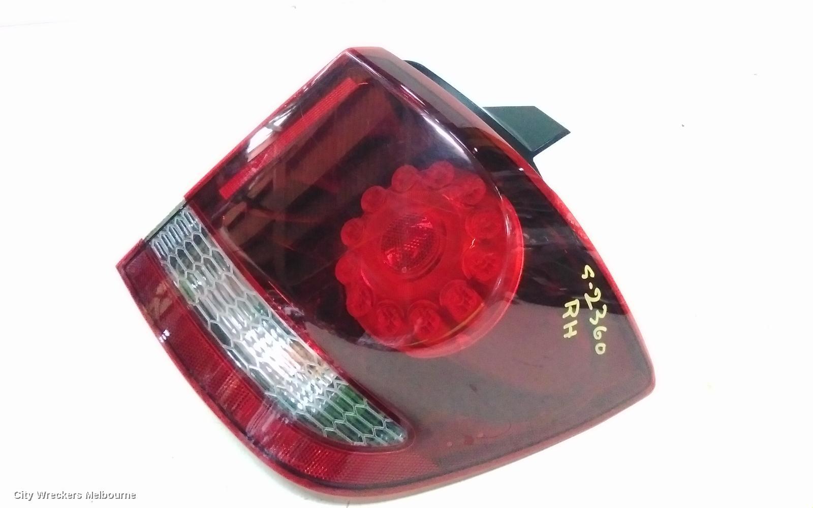 FIAT FREEMONT RIGHT TAILLIGHT, JF, CROSSROAD TYPE, 04/2013 - 01/2017 - Image 3