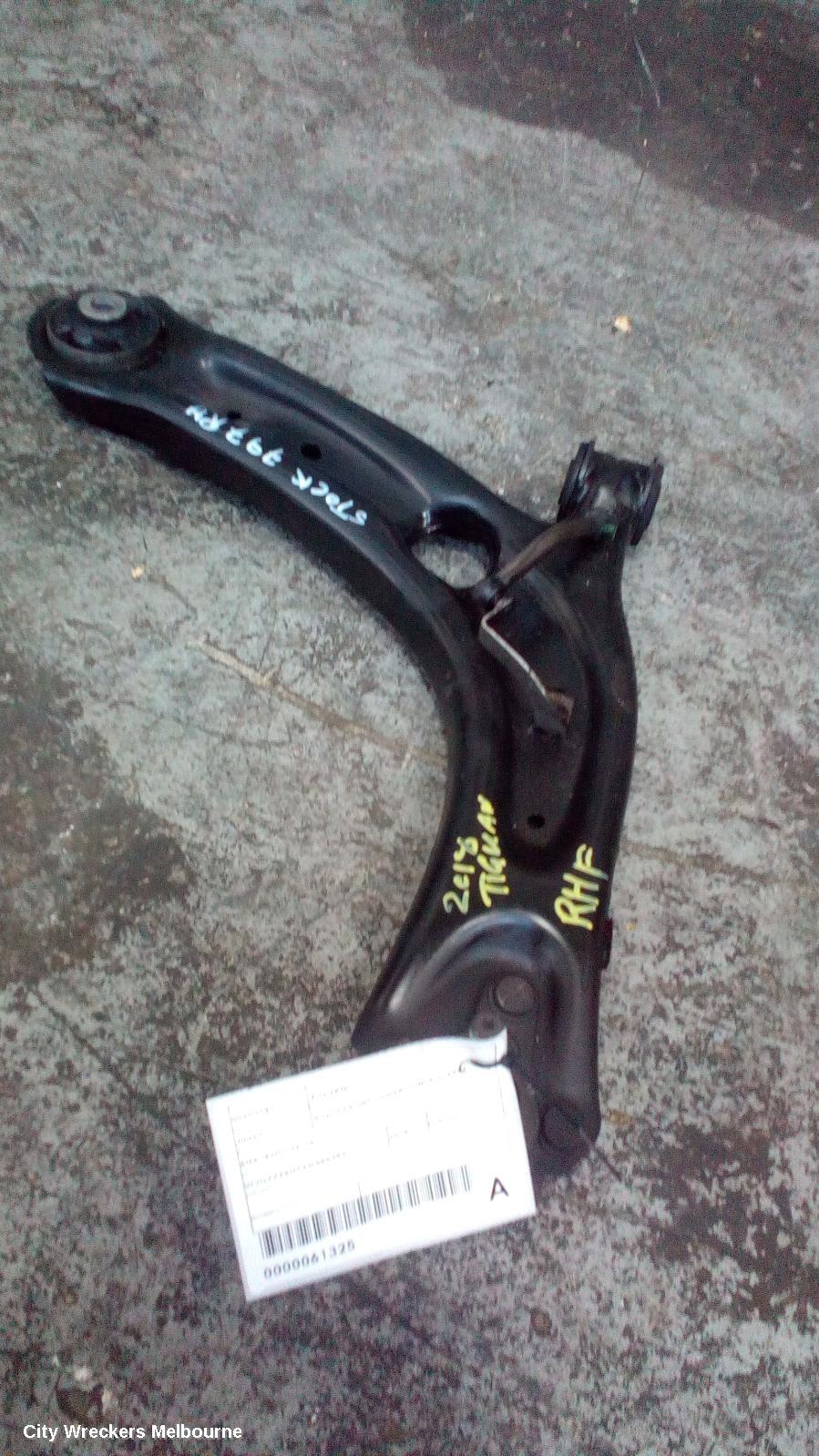 VOLKSWAGEN TIGUAN RIGHT FRONT LOWER CONTROL ARM, 5NA, 4WD, 06/2016 ONWARDS - Image 1