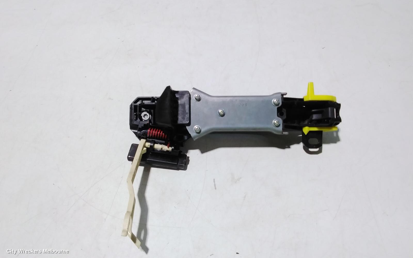 TOYOTA PRIUS DOOR HANDLE, ZVW40R, OUTER, LH/RH REAR, PRIUS V, 05/2012 - 03/2021 - Image 3
