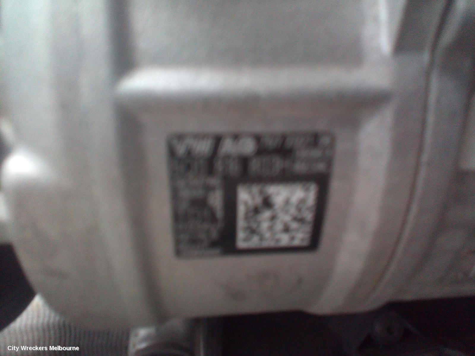 VOLKSWAGEN T-ROC A/C COMPRESSOR, 2.0, PETROL, CZPB CODE, A1, 03/2020 ONWARDS - Image 3
