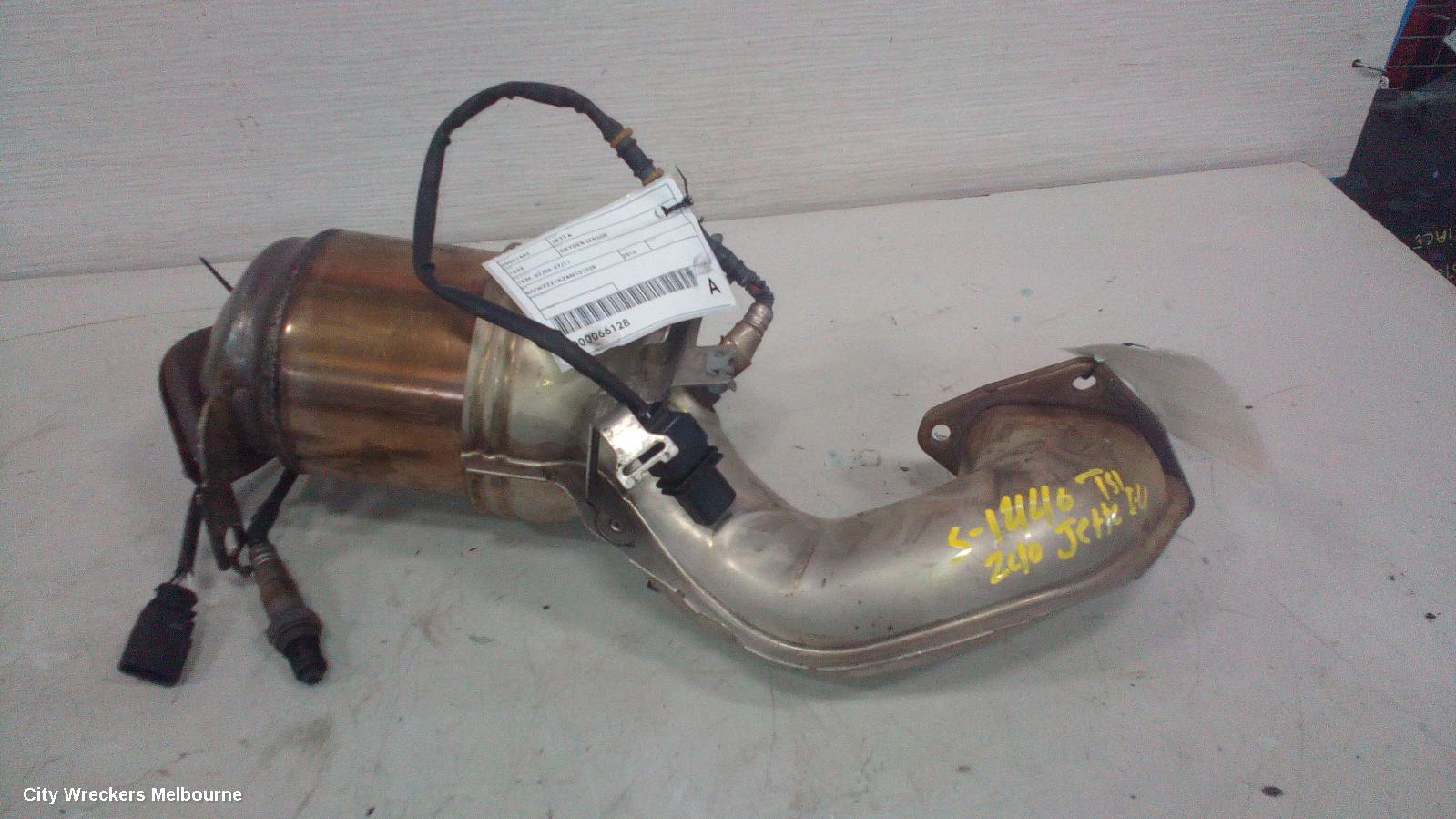 VOLKSWAGEN JETTA CATALYTIC CONVERTER, DOWNPIPE-CAT TYPE, 1.4, PETROL, CAVD CODE, 1KM, 11/2008 - 07/2011 - Image 3