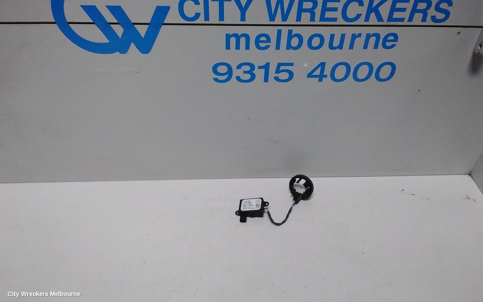 HOLDEN COMMODORE, VF, 05/2013 - 12/2017, IMMOBILIZER - REFER TO PHOTOS: 74431 - Image 1