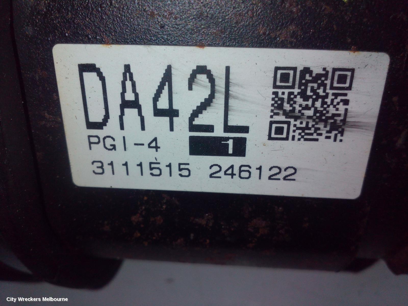 TOYOTA RAV4 LEFT DRIVESHAFT, FRONT, AUTO T/M, PETROL, 2.0, ZSA42R, 12/2012 - 11/2018 - Image 3