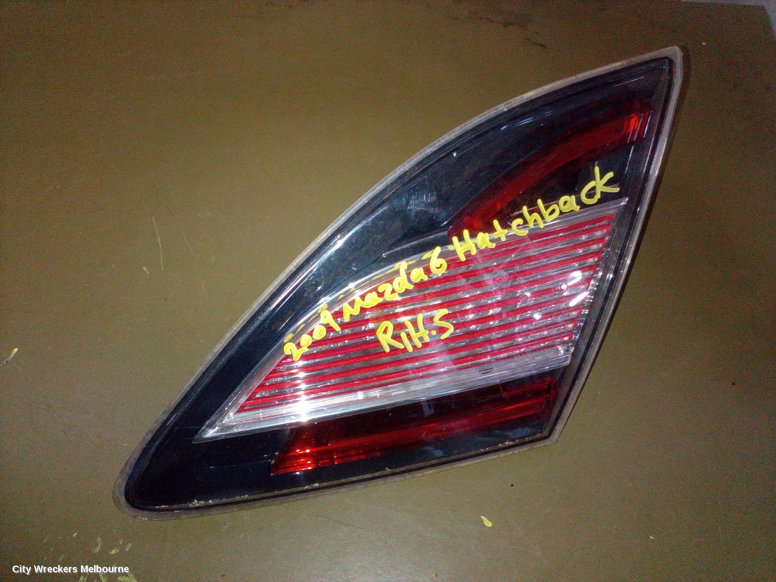 MAZDA 6 REAR GARNISH, TAILGATE LAMP (RH SIDE), GH, HATCH, 02/2008 - 02/2010 - Image 1