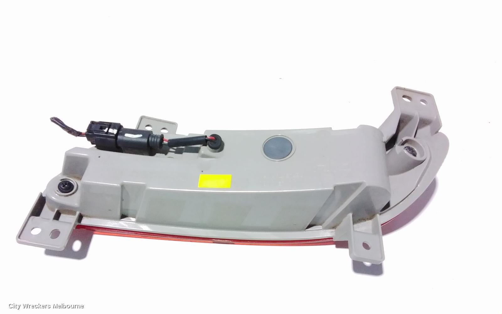 HOLDEN CAPTIVA RIGHT TAILLIGHT, CG, CAPTIVA 7, (VIN KL3C), BUMPER REFLECTOR, 10/2015 - 06/2018 - Image 3