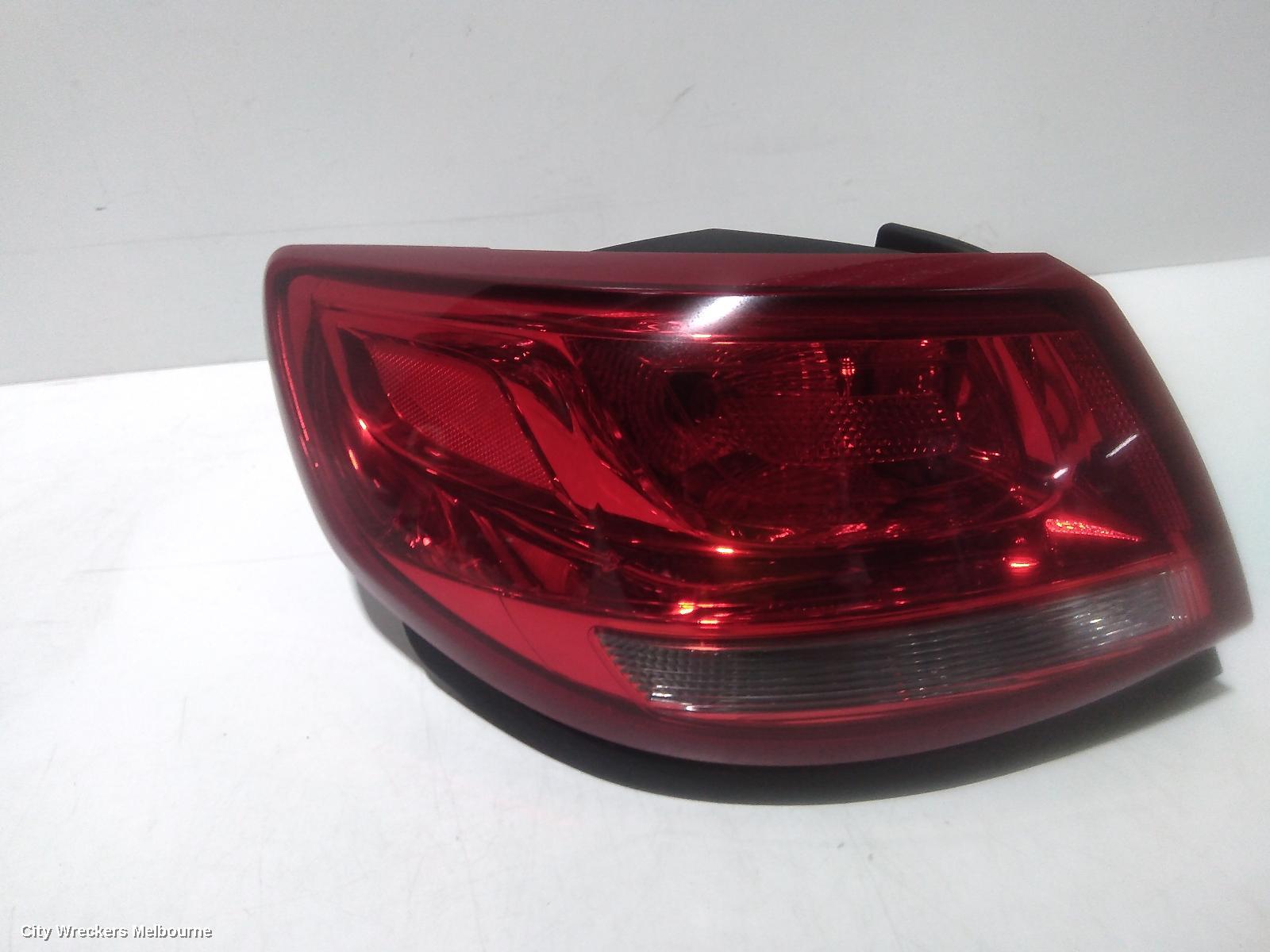 HOLDEN COMMODORE LEFT TAILLIGHT, VF, SEDAN, CLEAR TYPE, EVOKE/SV6/SS/INTERNATIONAL, 05/2013 - 12/2017 - Image 3