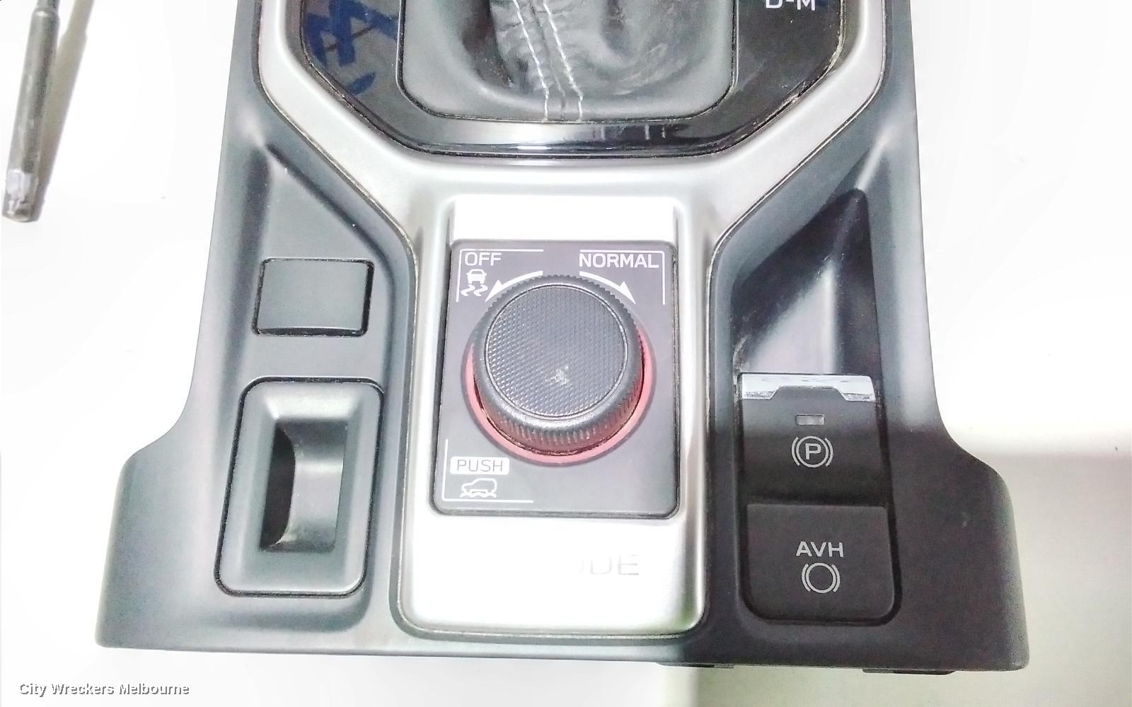 SUBARU FORESTER GEAR STICK/SHIFTER, SK, 08/2018 - 11/2024 - Image 3