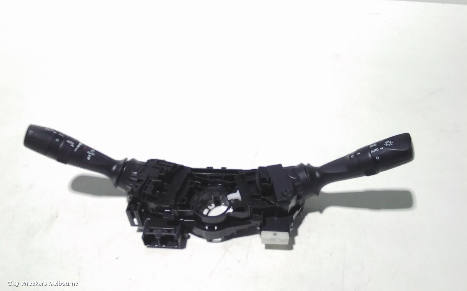 TOYOTA RAV4 COMBINATION SWITCH, COMBINATION SWITCH ASSY, NON HEADLAMP WASHER, NON FOGLAMP TYPE, XA40, 12/2012 - 11/2018 - Image 1
