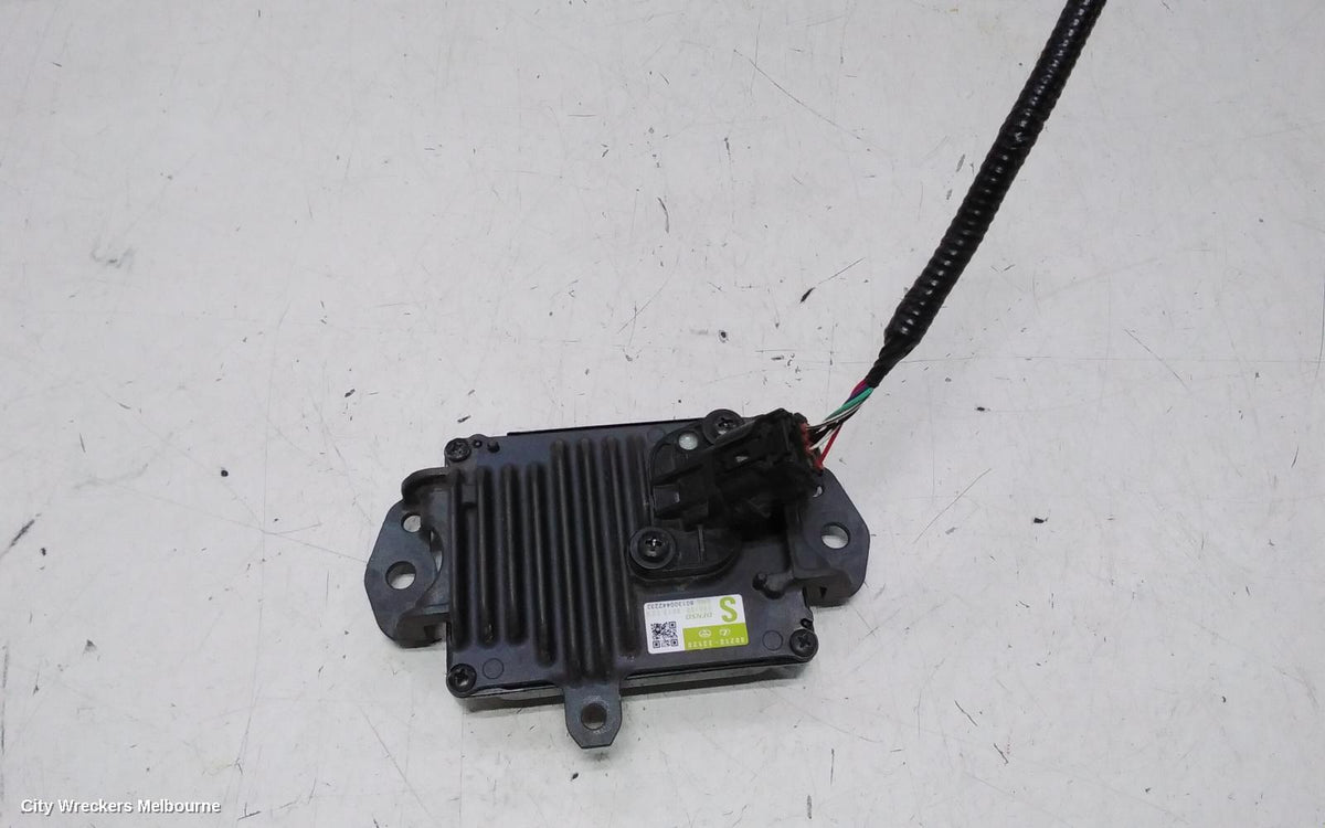 TOYOTA COROLLA REVERSE CAMERA, FRONT RADAR SENSOR (BEHIND GRILLE MOUNTED), E210, 07/2018 - 08/2022 - Image 3