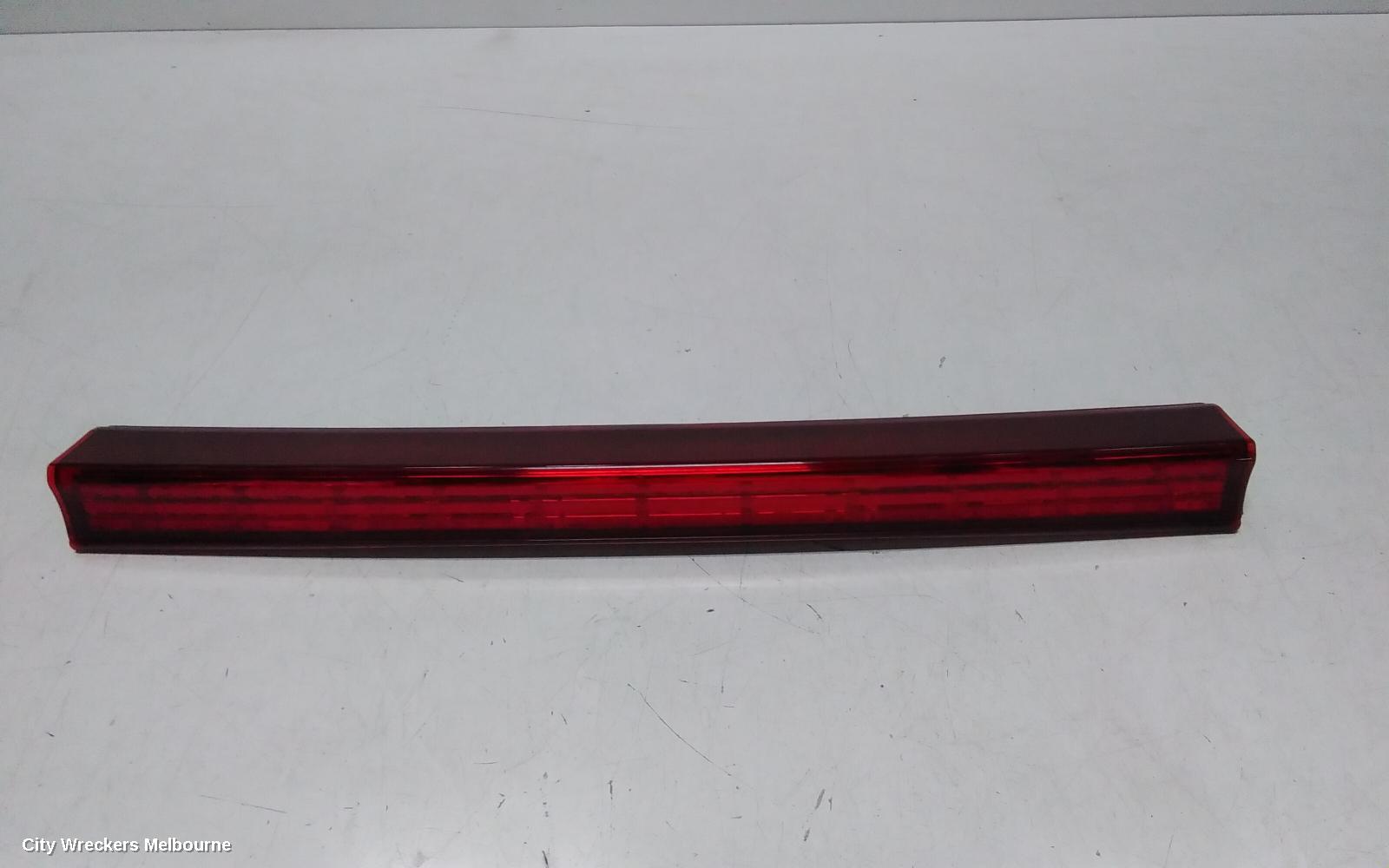 TOYOTA ESTIMA REAR GARNISH, TAILGATE LAMP (CENTRE), LENS# 28-194, RED, XR50, 05-19 (IMPORT) - Image 1