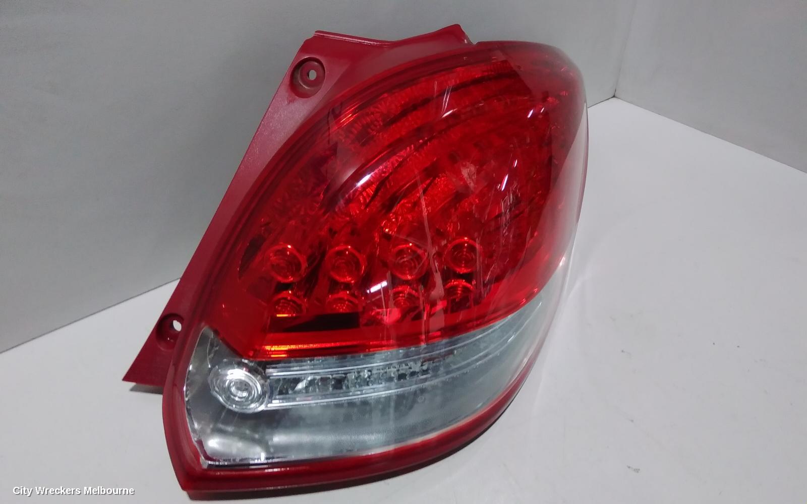 HYUNDAI VELOSTER RIGHT TAILLIGHT, IN BODY, FS, LED TYPE, 12/2011 - 02/2018 - Image 2