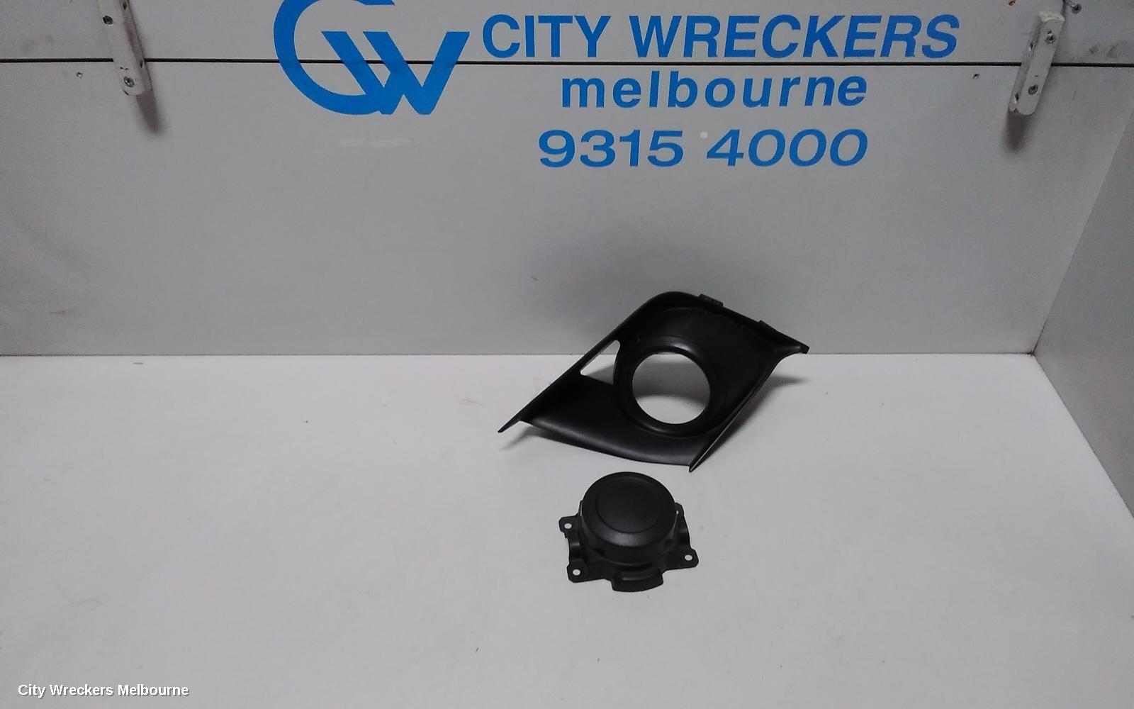 MITSUBISHI ASX LEFT INDICATOR/FOG/SIDE, BUMPER FOGLAMP, XC-XE, 07/2017 - 07/2019 - Image 1