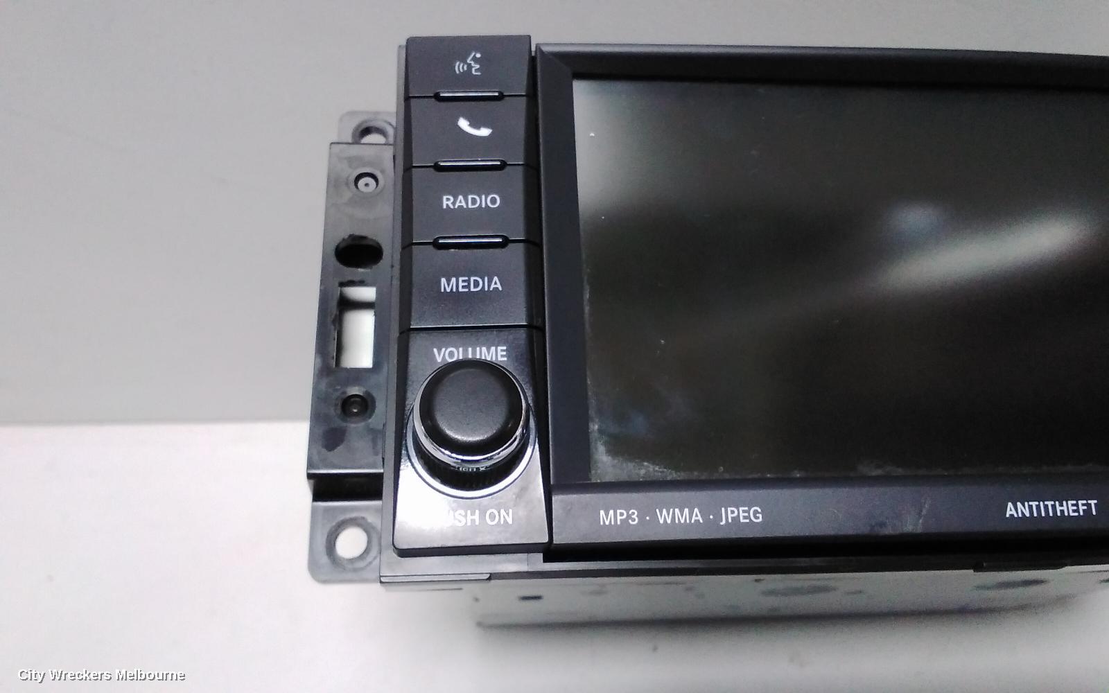 JEEP COMPASS RADIO/CD/DVD/SAT/TV, HEAD UNIT, SINGLE DISC CD PLAYER, MEDIA CENTRE 135 (REL), MK, 07/2011 - 12/2016 - Image 3
