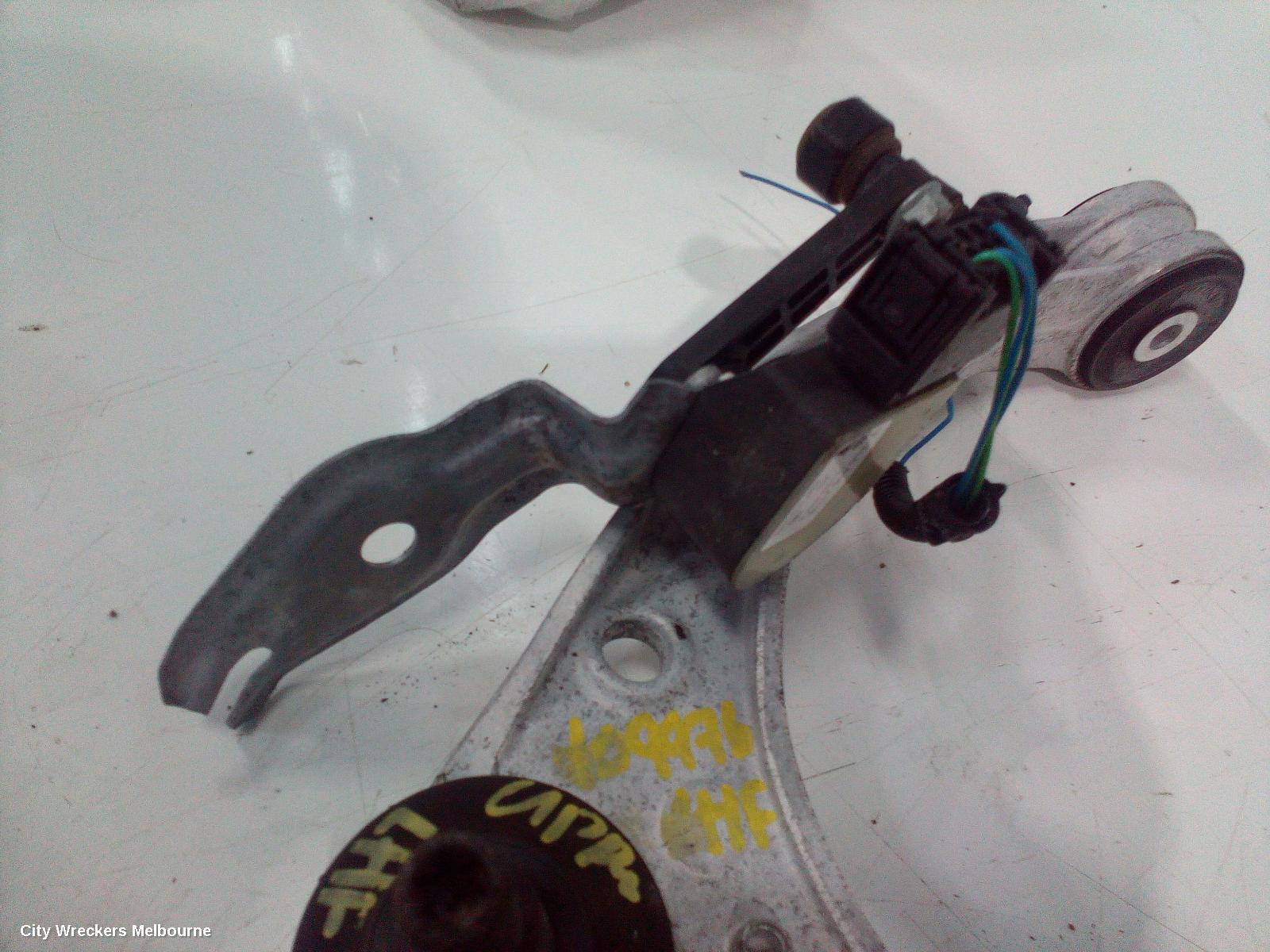 PORSCHE CAYENNE LEFT FRONT UPPER CONTROL ARM, 9PA, 07/2003 - 05/2010 - Image 3