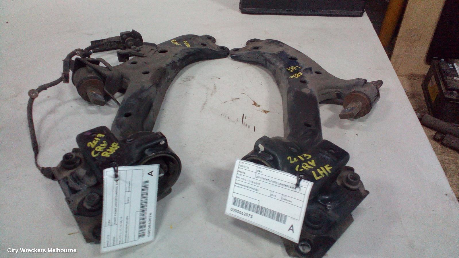 HONDA CRV RIGHT FRONT LOWER CONTROL ARM, RM, VTI-L, 11/2012 - 04/2017 - Image 2