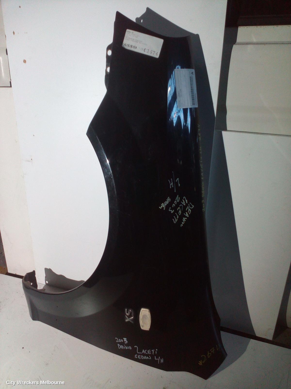 DAEWOO LACETTI LEFT GUARD, J200, SEDAN, 09/2003 - 12/2004 - Image 1
